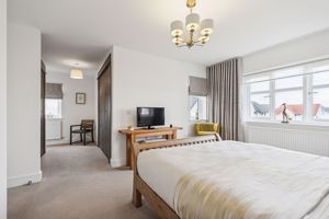 Photo 23- click for photo gallery